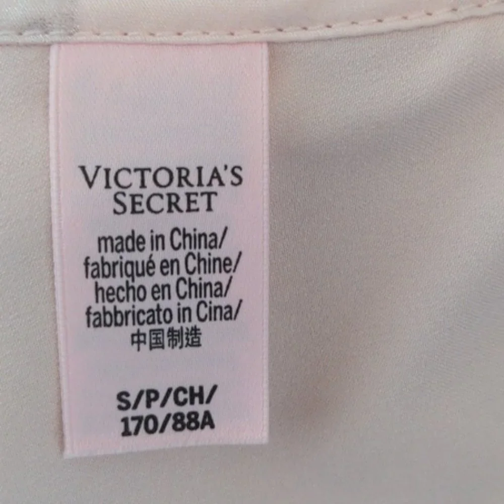 Victoria's Secret Size S/P  Chemise Light Pink Satin